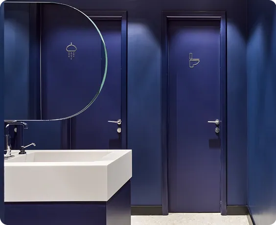 Private refresh room