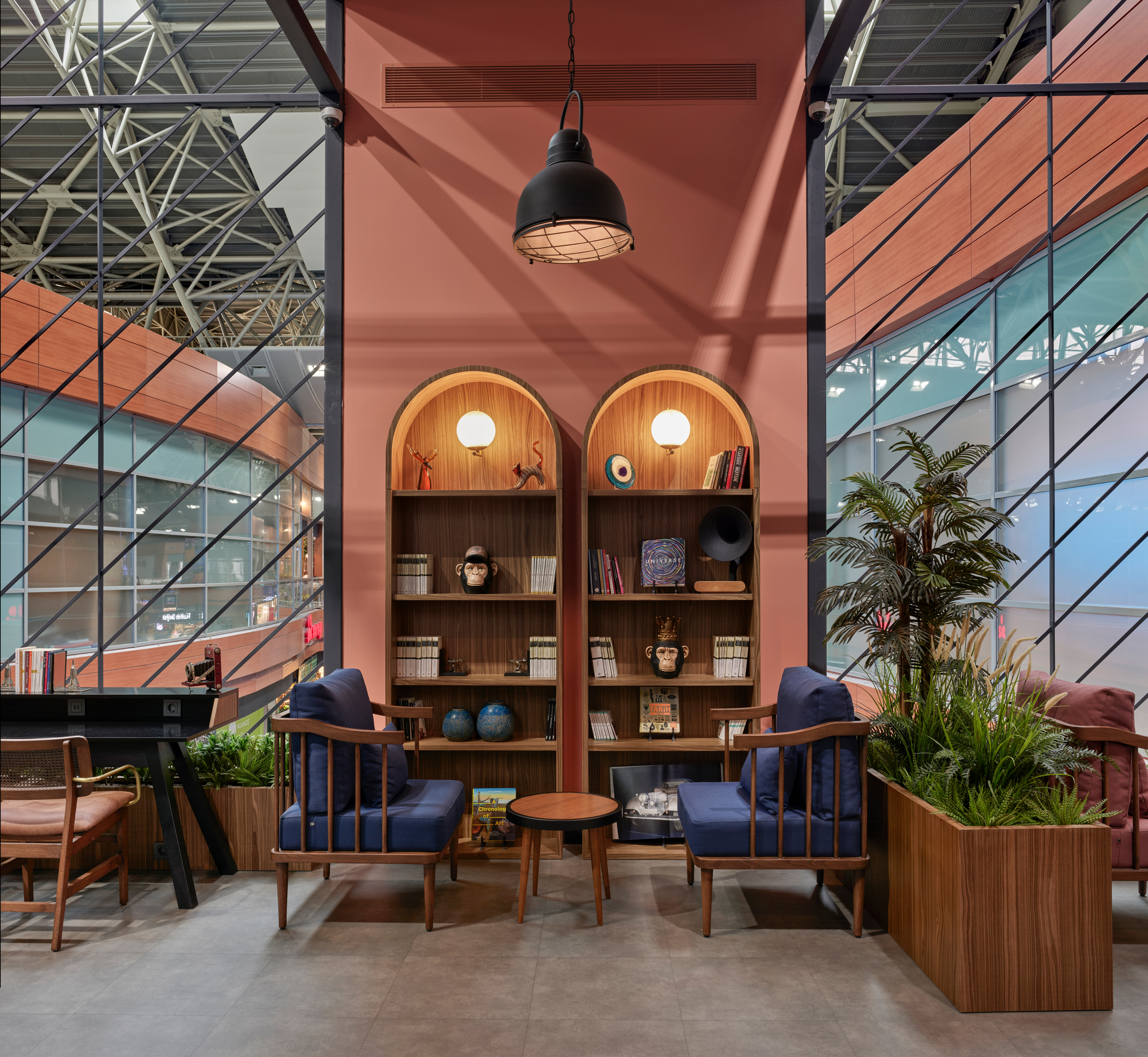 Lounge and working area