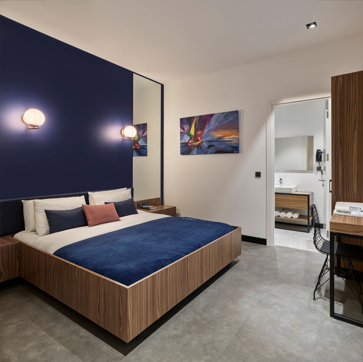Deluxe Room (1 king size bed)