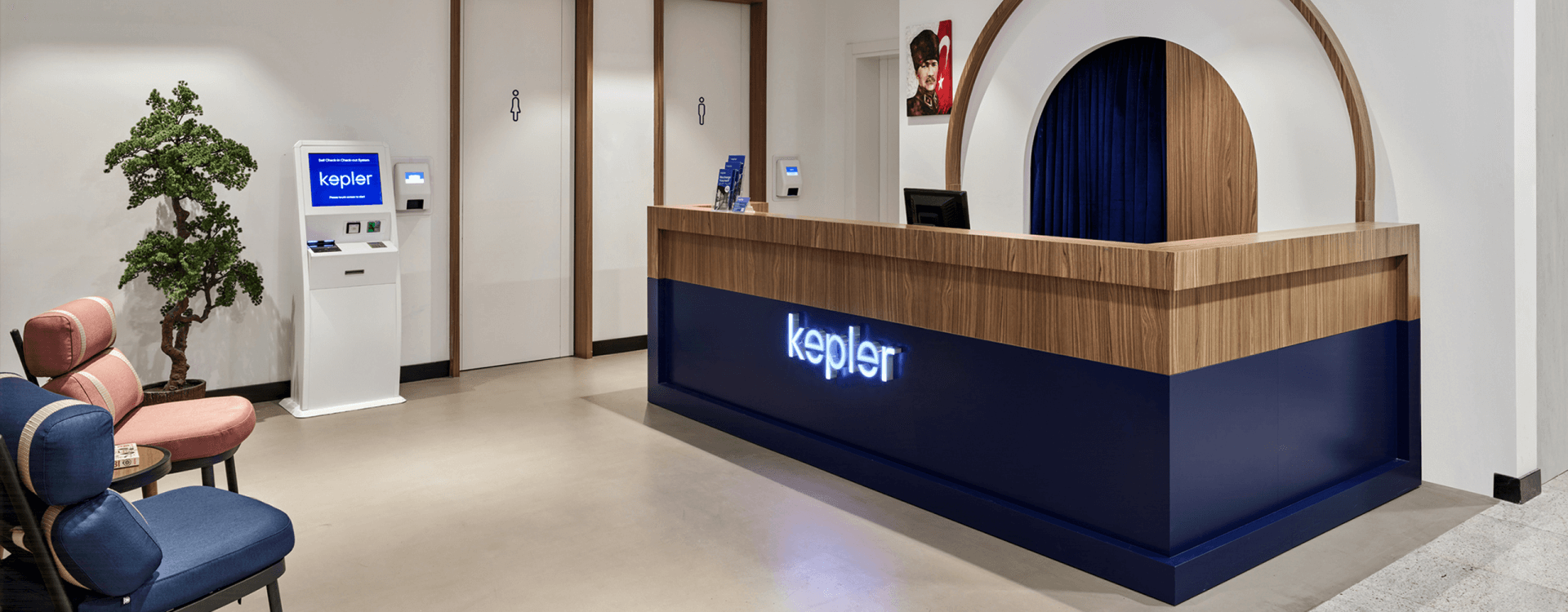 Photo of the reception area – a welcoming, modern space designed to assist guests with a smooth check-in experience.